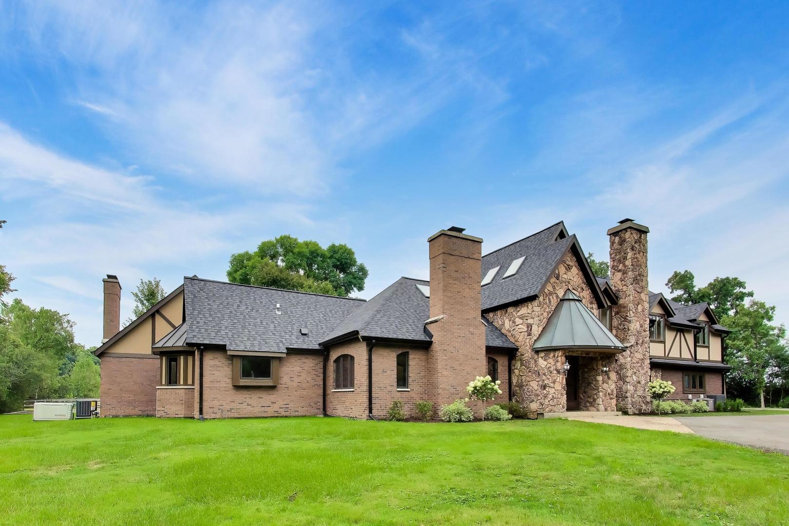 1899 Hilltop Lane