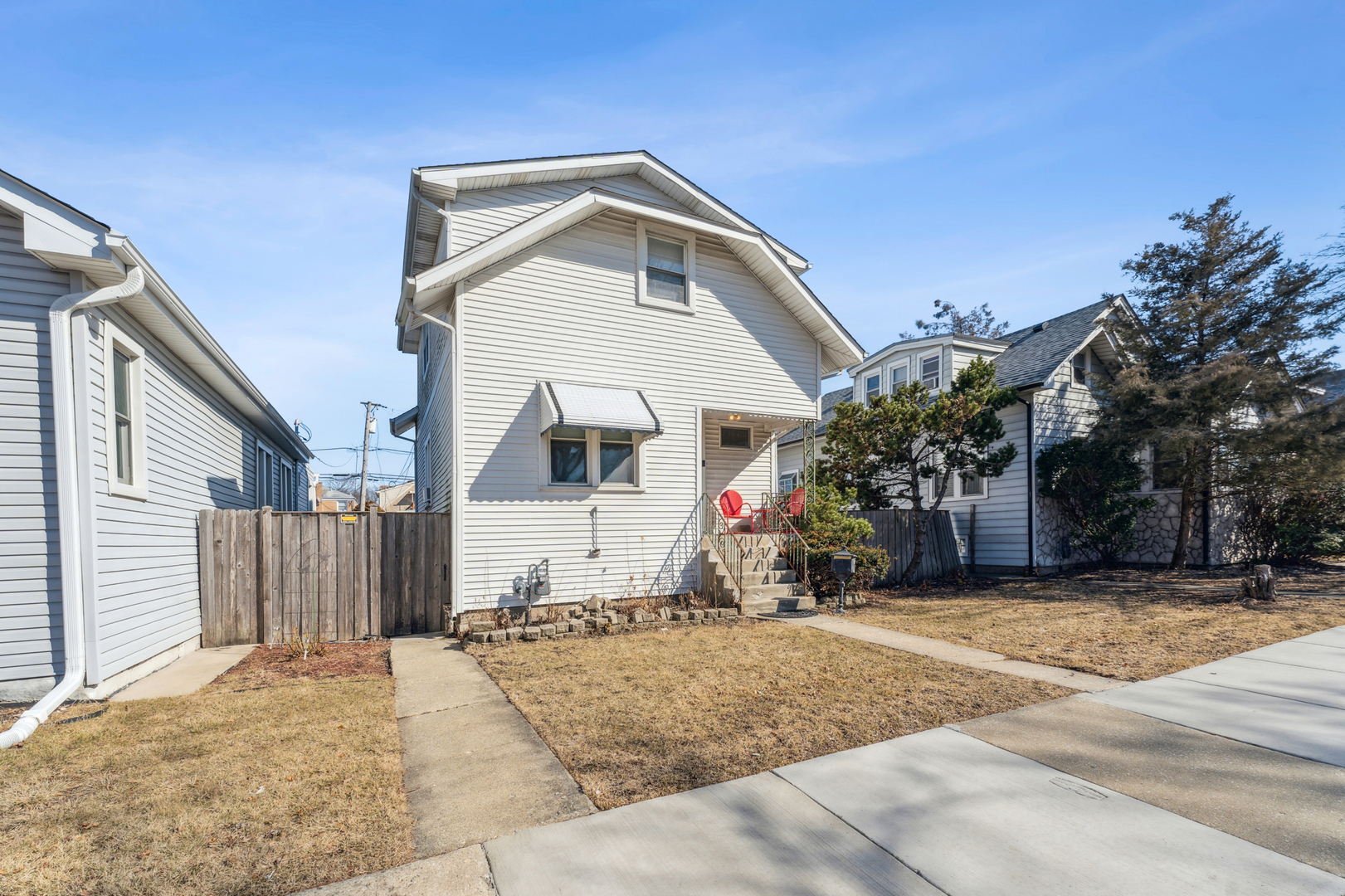 3547 N Oak Park Avenue