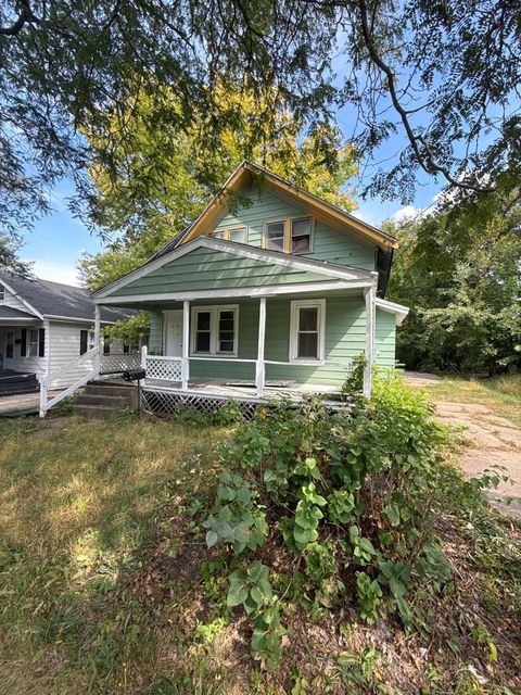 Tiny photo for 411 N Johnston Avenue, Rockford, IL 61101 (MLS # 12477110)