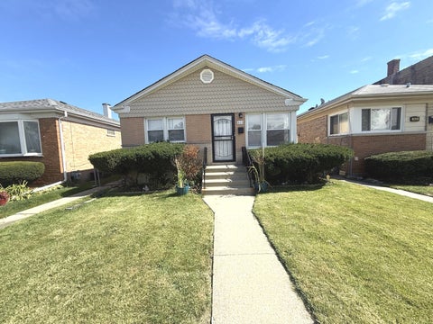 Photo of 1023 32nd Avenue, Bellwood, IL 60104 (MLS # 12768896)