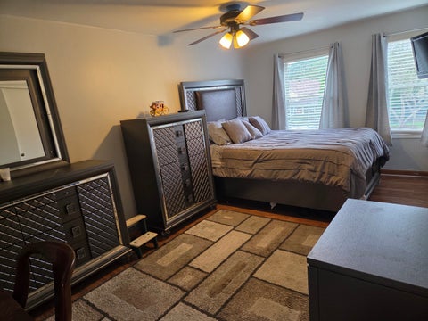 Tiny photo for 1866 Wellington Place, Hoffman Estates, IL 60169 (MLS # 12765876)