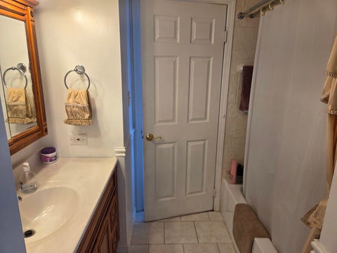 Tiny photo for 1866 Wellington Place, Hoffman Estates, IL 60169 (MLS # 12765876)