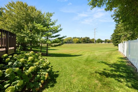 Tiny photo for 1329 Foxbend Drive, Sycamore, IL 60178 (MLS # 12473519)
