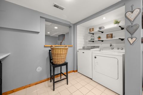 Tiny photo for 1329 Foxbend Drive, Sycamore, IL 60178 (MLS # 12473519)