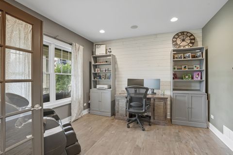 Tiny photo for 337 Sherlock Street, Frankfort, IL 60423 (MLS # 12490385)