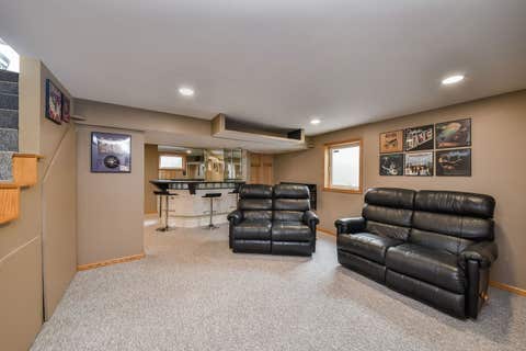 Tiny photo for 959 Hill Crest Drive, Carol Stream, IL 60188 (MLS # 12693593)