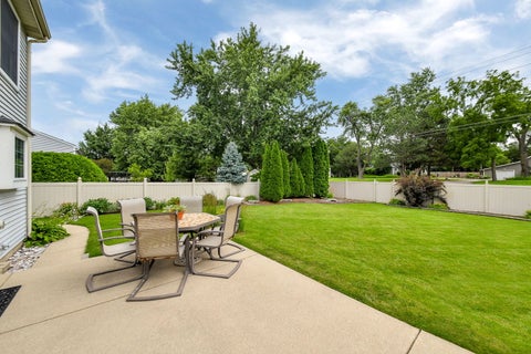 Tiny photo for 959 Hill Crest Drive, Carol Stream, IL 60188 (MLS # 12693593)