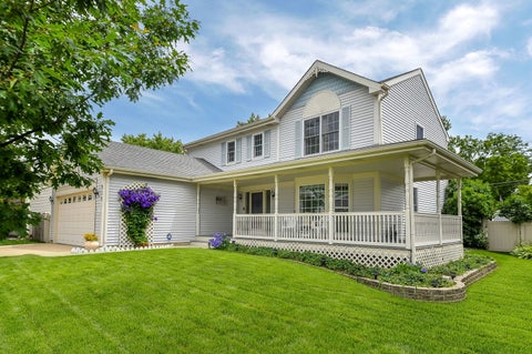 Tiny photo for 959 Hill Crest Drive, Carol Stream, IL 60188 (MLS # 12693593)