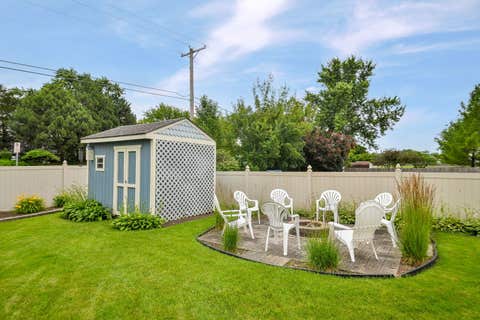 Tiny photo for 959 Hill Crest Drive, Carol Stream, IL 60188 (MLS # 12693593)