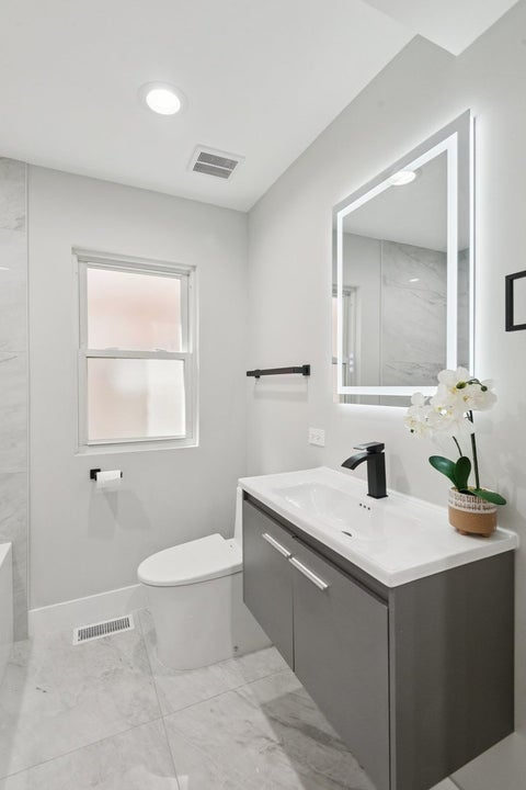 Tiny photo for 3737 N Cumberland Avenue, Chicago, IL 60634 (MLS # 12749093)