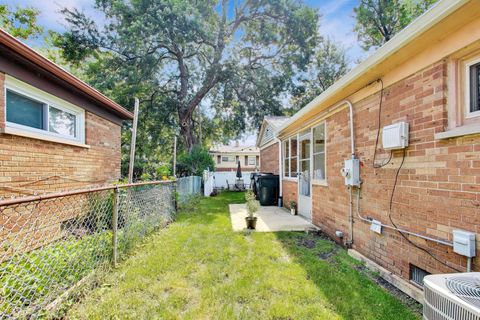 Tiny photo for 2752 174th Street, Hazel Crest, IL 60429 (MLS # 12684825)