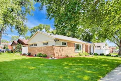 Tiny photo for 2752 174th Street, Hazel Crest, IL 60429 (MLS # 12684825)