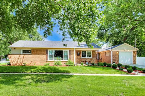 Photo of 2752 174th Street, Hazel Crest, IL 60429 (MLS # 12684825)
