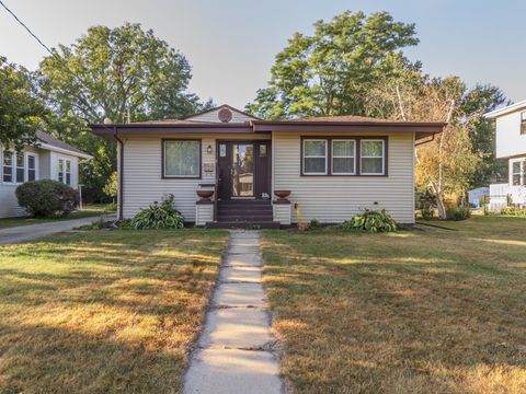 Tiny photo for 528 E 2nd Street, El Paso, IL 61738 (MLS # 12474873)