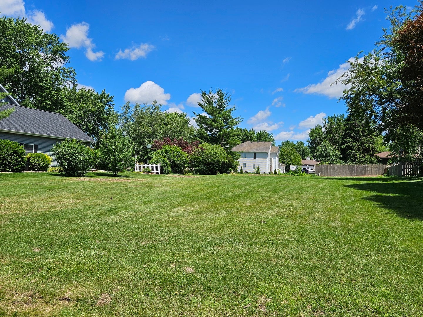 1627 Lake Holiday Drive