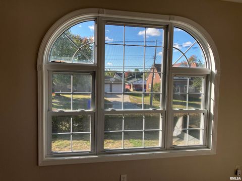 Tiny photo for 837 BEACH Street, Kewanee, IL 61443 (MLS # QC4268571)