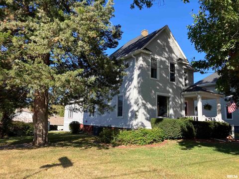Tiny photo for 837 BEACH Street, Kewanee, IL 61443 (MLS # QC4268571)