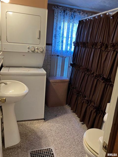 Tiny photo for 837 BEACH Street, Kewanee, IL 61443 (MLS # QC4268571)