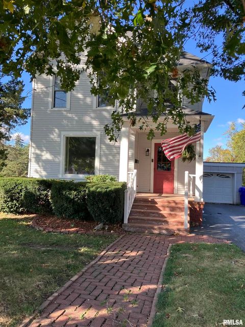 Tiny photo for 837 BEACH Street, Kewanee, IL 61443 (MLS # QC4268571)