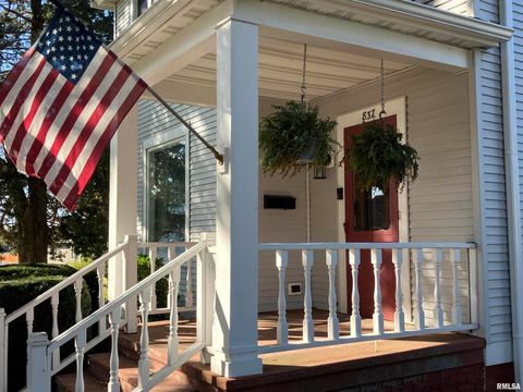 Tiny photo for 837 BEACH Street, Kewanee, IL 61443 (MLS # QC4268571)