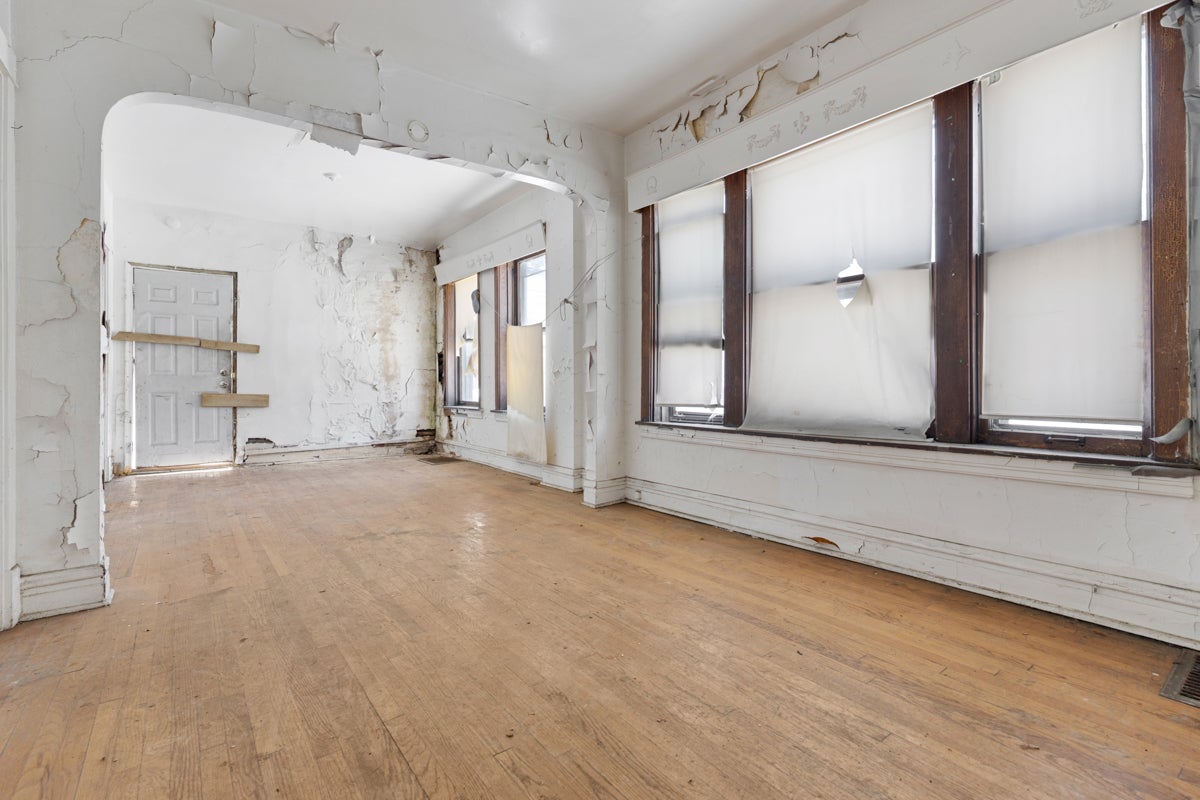 1457 W Marquette Road