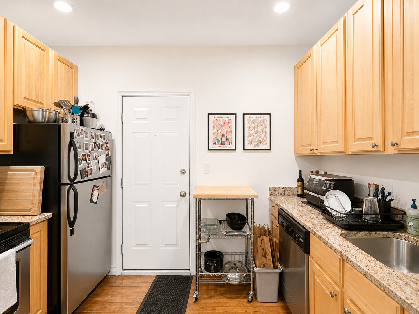 677.5 W Wrightwood Avenue 1S
