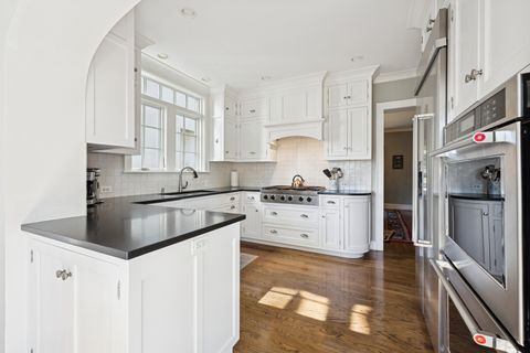 Tiny photo for 2754 Ridge Avenue, Evanston, IL 60201 (MLS # 12506050)