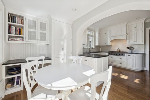 Tiny photo for 2754 Ridge Avenue, Evanston, IL 60201 (MLS # 12506050)