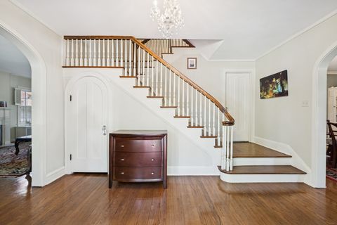 Tiny photo for 2754 Ridge Avenue, Evanston, IL 60201 (MLS # 12506050)