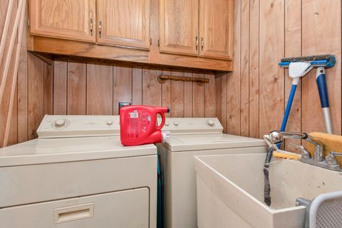 Tiny photo for 15017 Sunset Avenue, Oak Forest, IL 60452 (MLS # 12621564)