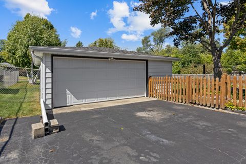 Tiny photo for 2736 N Lewis Avenue, Waukegan, IL 60085 (MLS # 12432495)