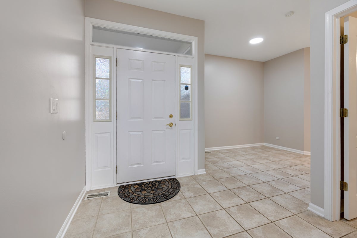 916 Havenshire Court 916