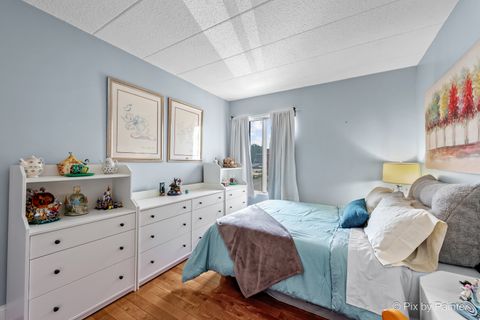 Tiny photo for 61 W Pier Drive #201, Westmont, IL 60559 (MLS # 12591671)