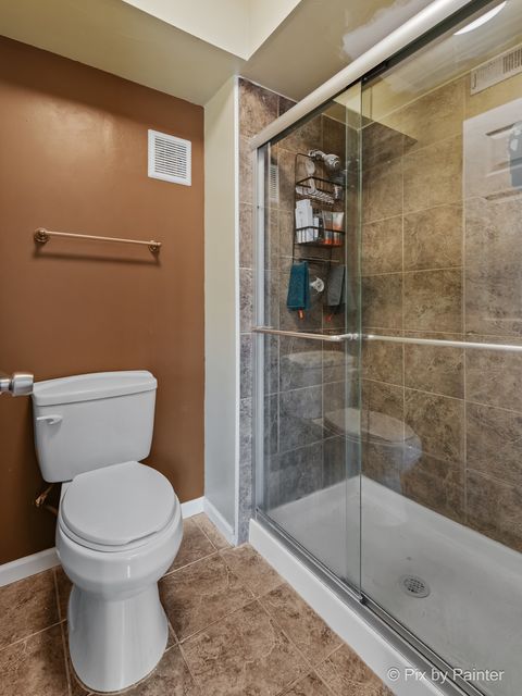 Tiny photo for 61 W Pier Drive #201, Westmont, IL 60559 (MLS # 12591671)