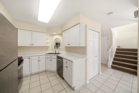 Tiny photo for 1329 Newport Street, Mundelein, IL 60060 (MLS # 12657486)