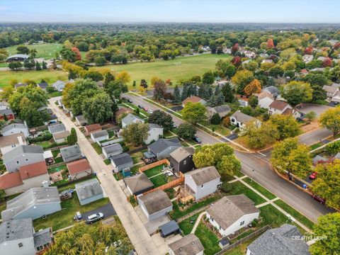 Tiny photo for 904 Geneva Drive, Geneva, IL 60134 (MLS # 12492624)