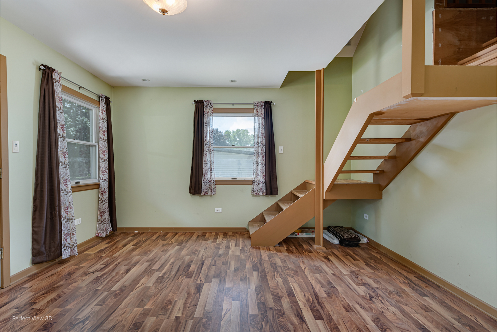 347 Crotty Avenue