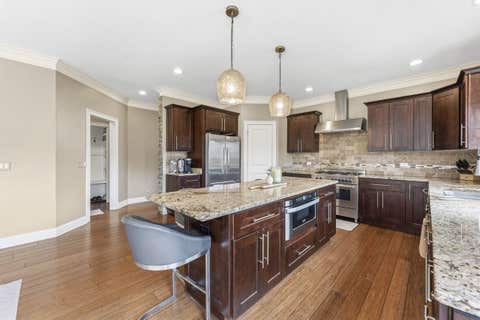 Tiny photo for 601 Oak Lane, South Elgin, IL 60177 (MLS # 12633918)