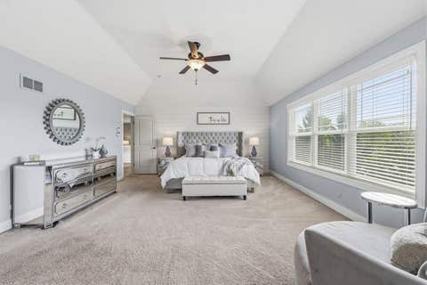 Tiny photo for 601 Oak Lane, South Elgin, IL 60177 (MLS # 12633918)