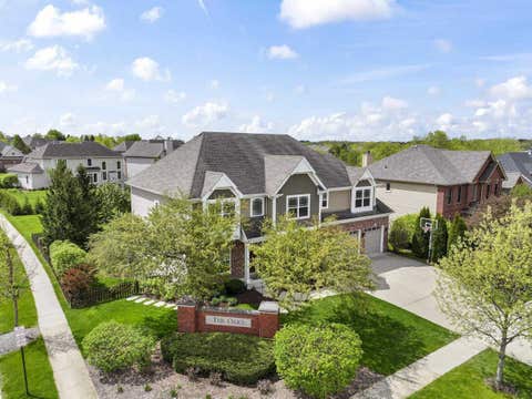 Tiny photo for 601 Oak Lane, South Elgin, IL 60177 (MLS # 12633918)