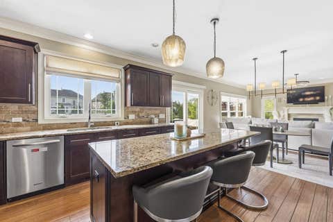 Tiny photo for 601 Oak Lane, South Elgin, IL 60177 (MLS # 12633918)