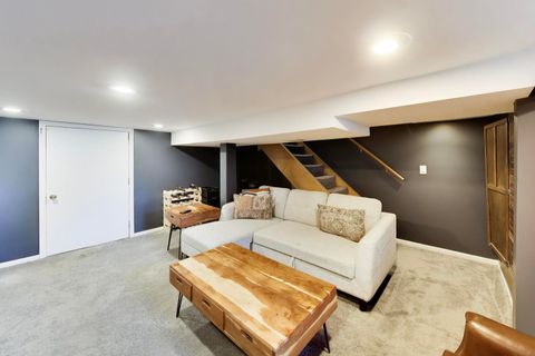 Tiny photo for 941 W Altgeld Street, Chicago, IL 60614 (MLS # 12590736)