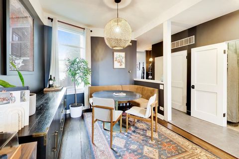 Tiny photo for 941 W Altgeld Street, Chicago, IL 60614 (MLS # 12590736)