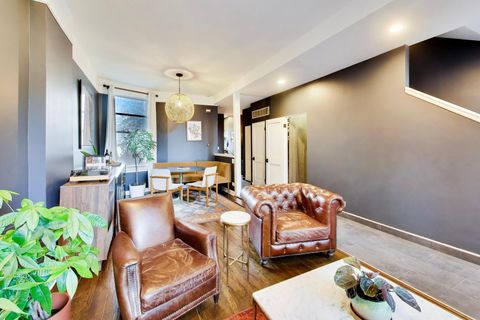 Tiny photo for 941 W Altgeld Street, Chicago, IL 60614 (MLS # 12590736)
