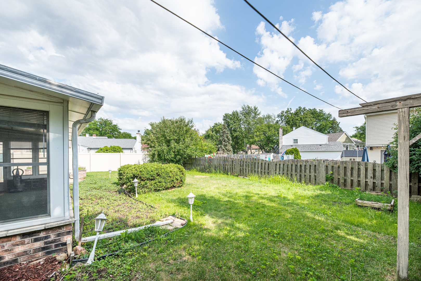 215 Annapolis Drive