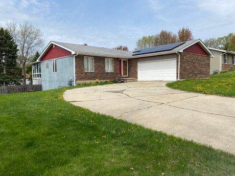 10607 Mathew Street Huntley IL 60142