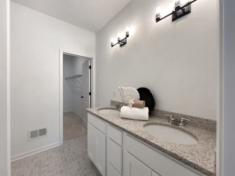 Tiny photo for 154 S Llanos Street, Cortland, IL 60112 (MLS # 12571242)