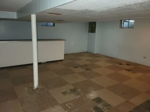 Tiny photo for 8918 Parkside Avenue, Morton Grove, IL 60053 (MLS # 12492651)