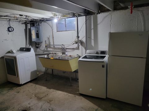 Tiny photo for 8918 Parkside Avenue, Morton Grove, IL 60053 (MLS # 12492651)