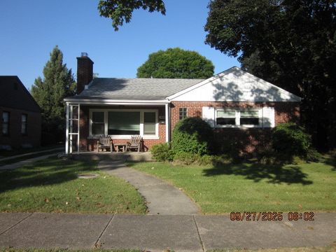 Photo of 8918 Parkside Avenue, Morton Grove, IL 60053 (MLS # 12492651)
